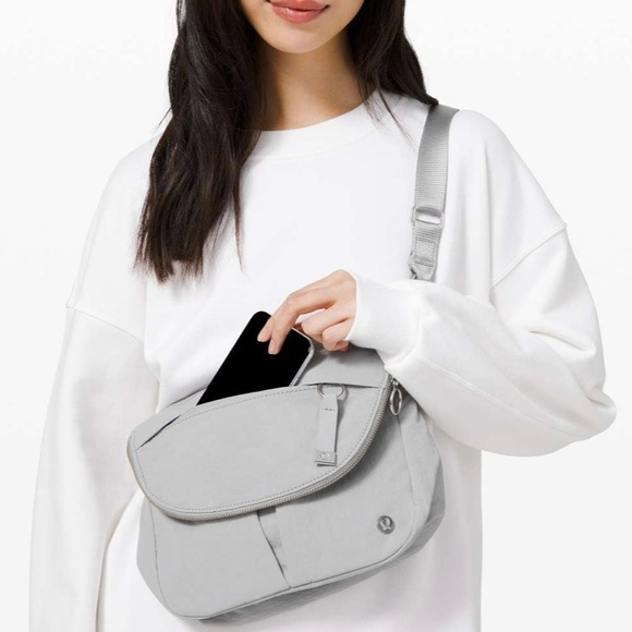 Lululemon All Night Festival Bag - Silver Drop - Picture 11 of 12